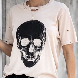 Skull Graphic T-shirt